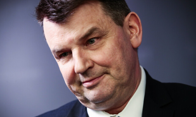 image: Wara tar permisjon